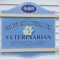Geoffrey D Butia DVM