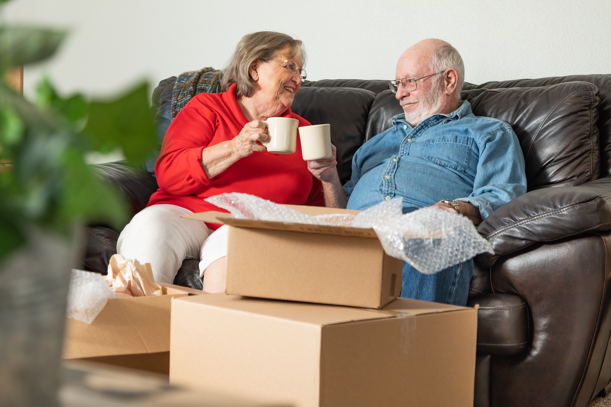No matter if you are moving, decluttering, downsizing, or you simply need a little extra space, Safeguard Self Storage has your back. Find a facility near you and browse our wide selection of affordable storage units online today. http://bit.ly/2sUZqXJ