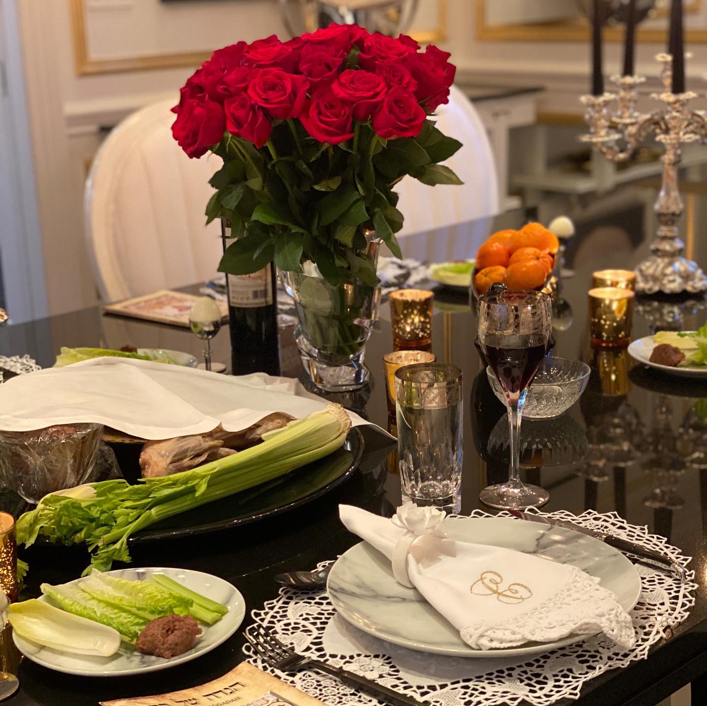 My#DreamersAlwaysDream challenge @edlibbyevents Second night of Passover we changed the table setting for the Sedar . We changed the flowers to Red Roses, thank you to @konstantinosfloraldesign We changed the stemware to accents of silver and added vintage lace placemats . (My closet ) Flatware from @wishingwellgifts & plates from @kitchencaboodles Fresh Haroset @mansourapastries ... #missedourfamilies #happyholidays @ Brooklyn, New York See more